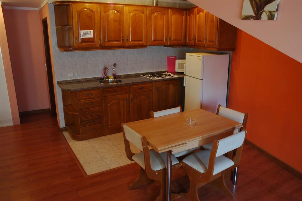 Pensao Residencial Roma Hotel Lisbon Room photo